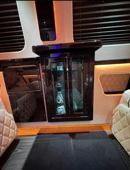 2024 Mercedes-Benz VS30 Sprinter - Image 11 of 18