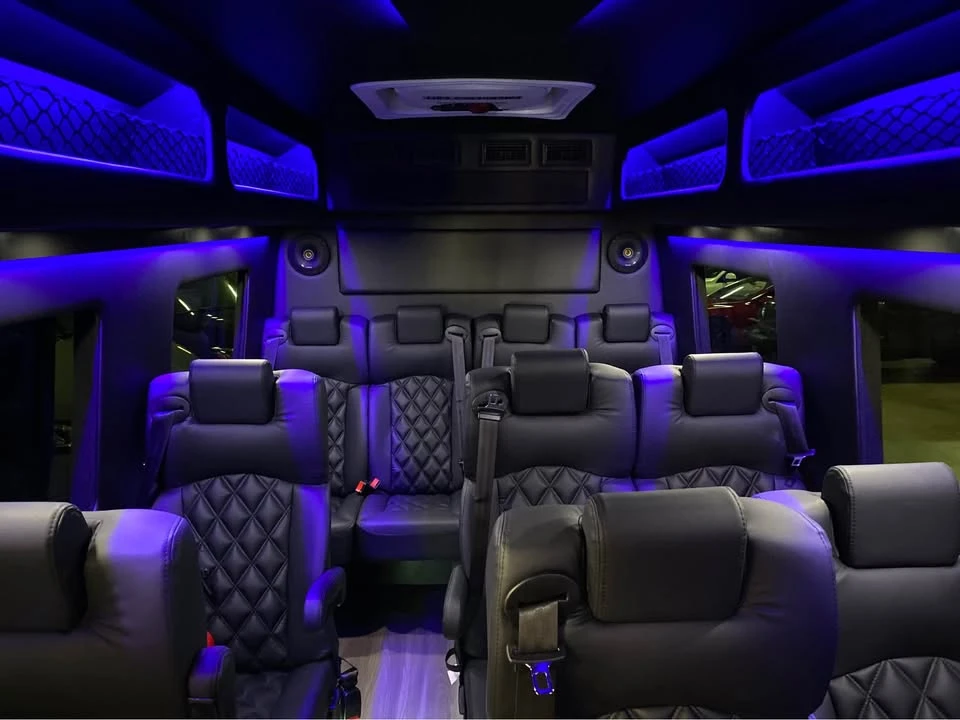 2024 Mercedes-Benz VS30 Sprinter - Image 8 of 18