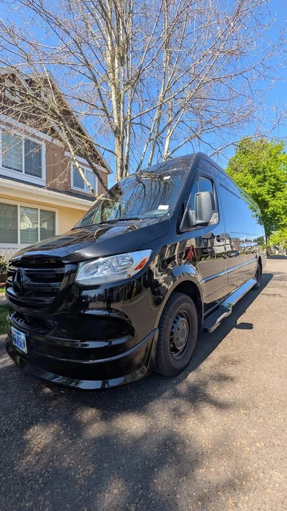 2024 Mercedes-Benz VS30 Sprinter - Image 12 of 20