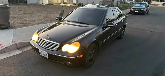 2024 Mercedes-Benz C-Class C 320 4MATIC Sedan 4D