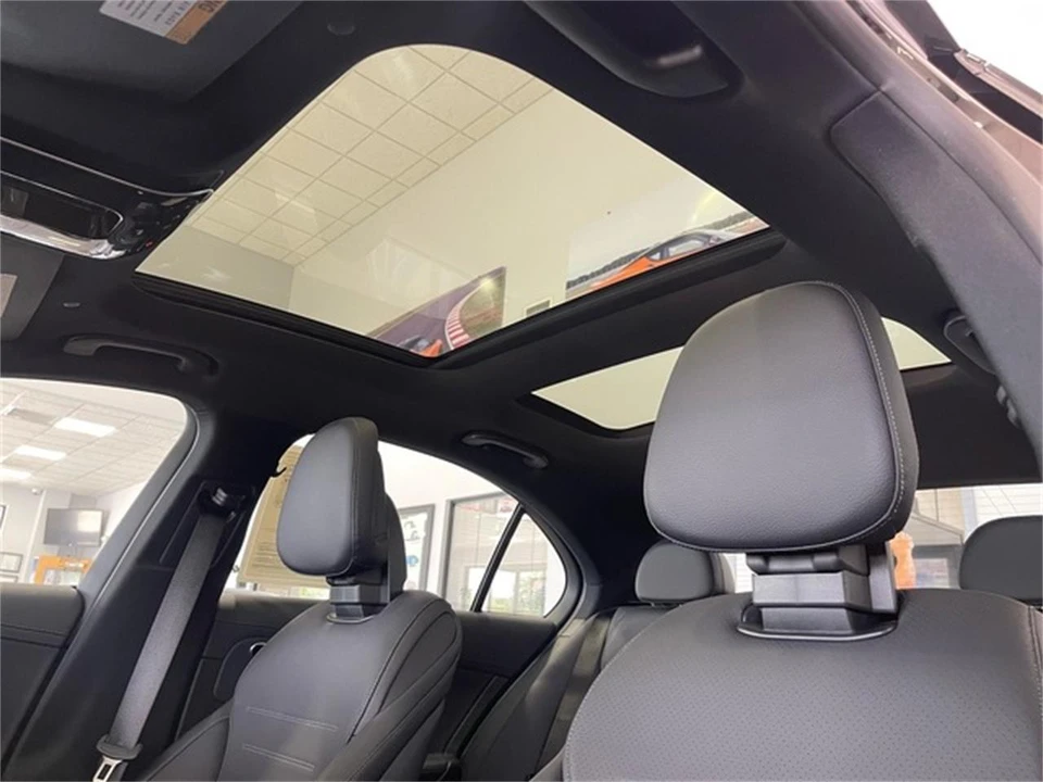 2024 Mercedes-Benz W206 C-Class - Image 27 of 31