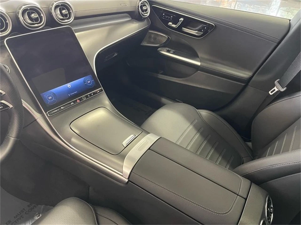 2024 Mercedes-Benz W206 C-Class - Image 28 of 31