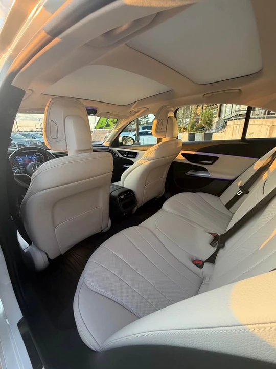 2024 Mercedes-Benz W214 E-Class - Image 9 of 10
