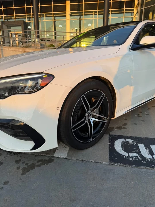 2024 Mercedes-Benz W214 E-Class - Image 2 of 10