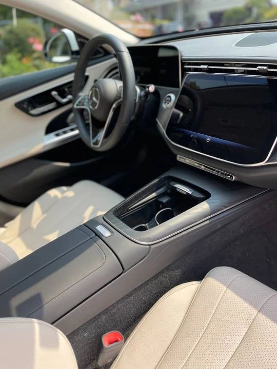 2024 Mercedes-Benz W214 E-Class - Image 6 of 24