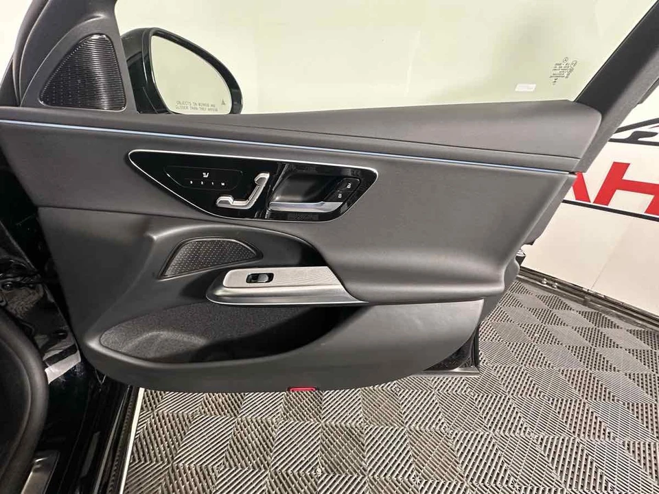 2024 Mercedes-Benz W214 E-Class - Image 16 of 21