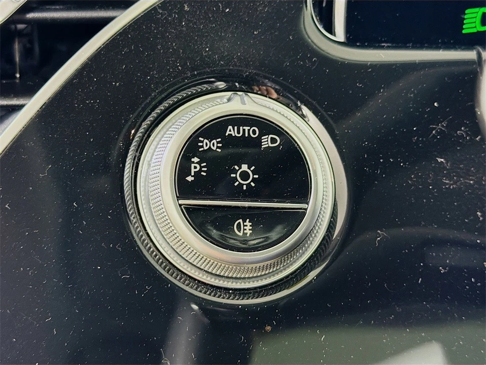 2024 Mercedes-Benz W214 E-Class - Image 11 of 12