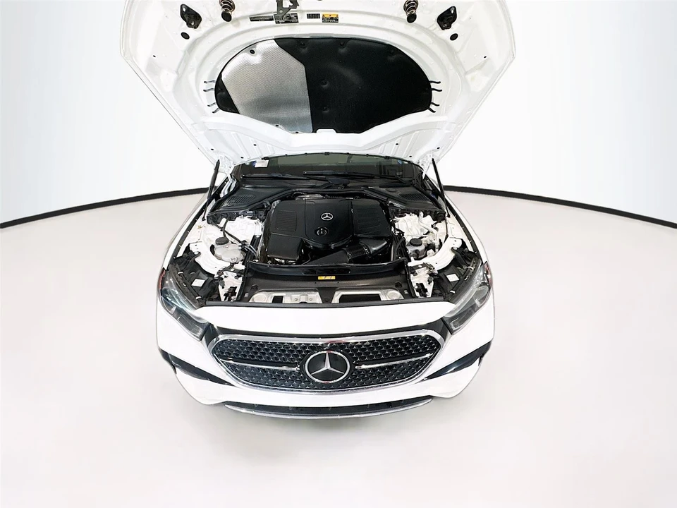 2024 Mercedes-Benz W214 E-Class - Image 28 of 31