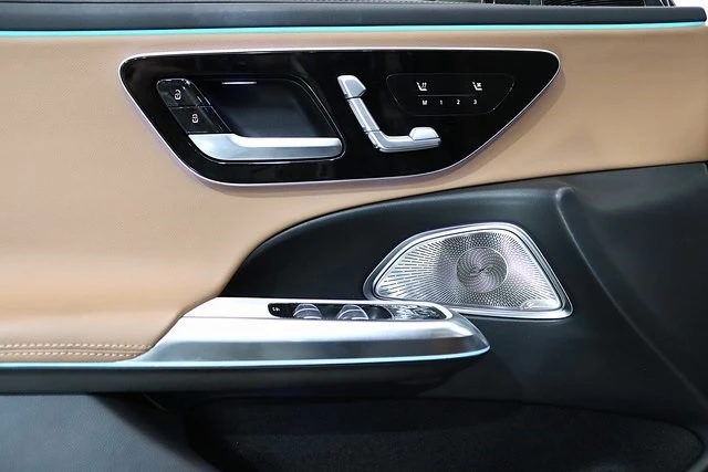 2024 Mercedes-Benz W214 E-Class - Image 3 of 12