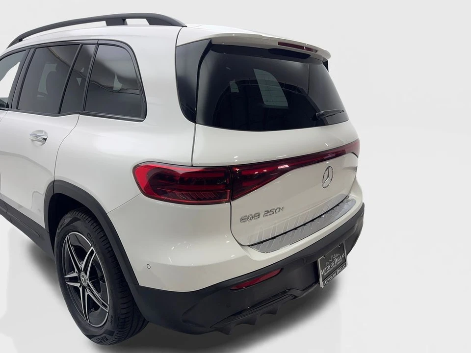 2024 Mercedes-Benz EQB - Image 19 of 21