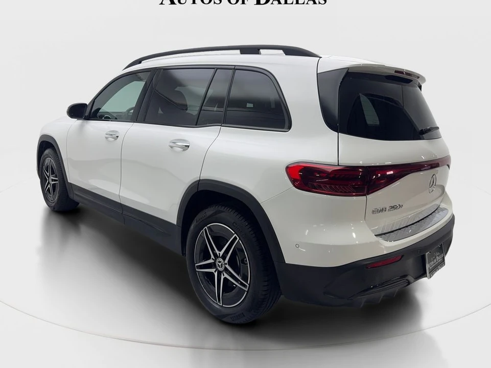 2024 Mercedes-Benz EQB - Image 9 of 12