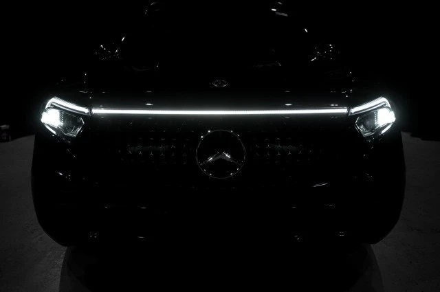 2024 Mercedes-Benz EQB - Image 8 of 12