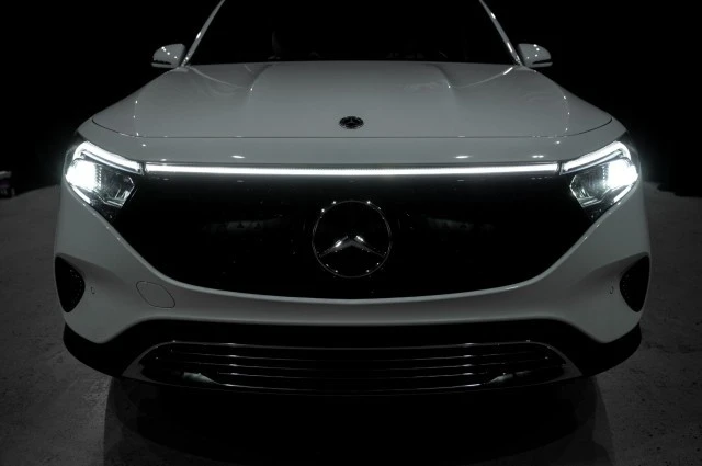 2024 Mercedes-Benz EQB - Image 8 of 12
