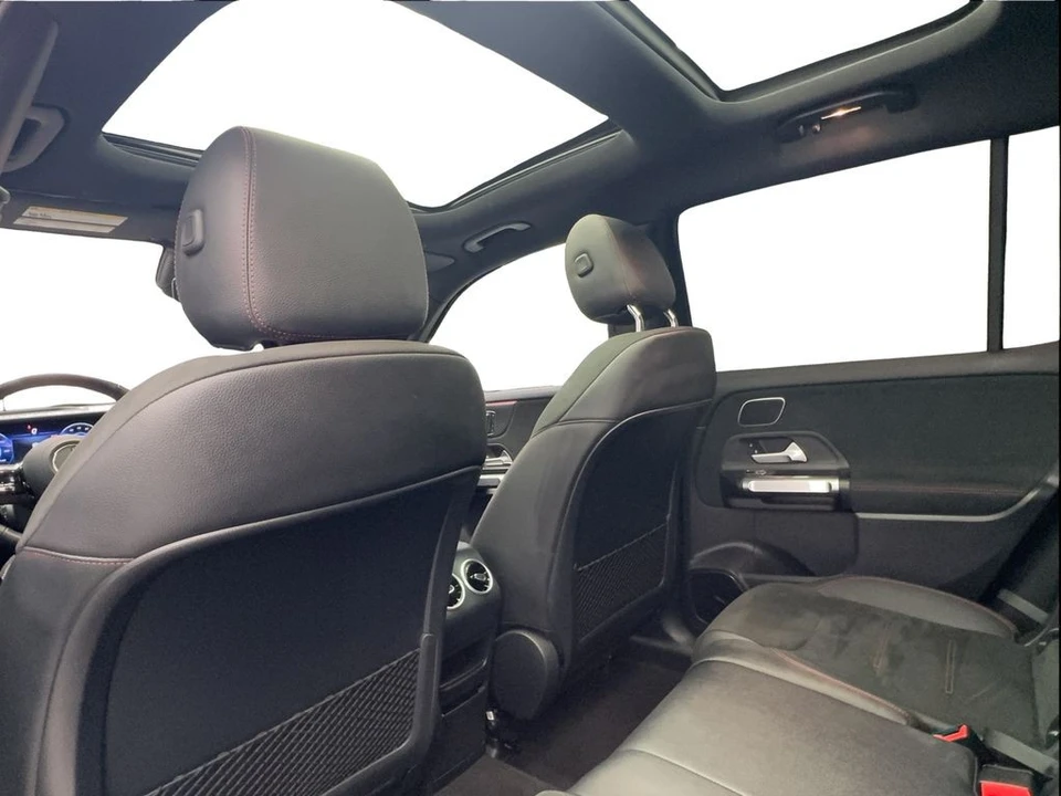2024 Mercedes-Benz EQB - Image 16 of 21