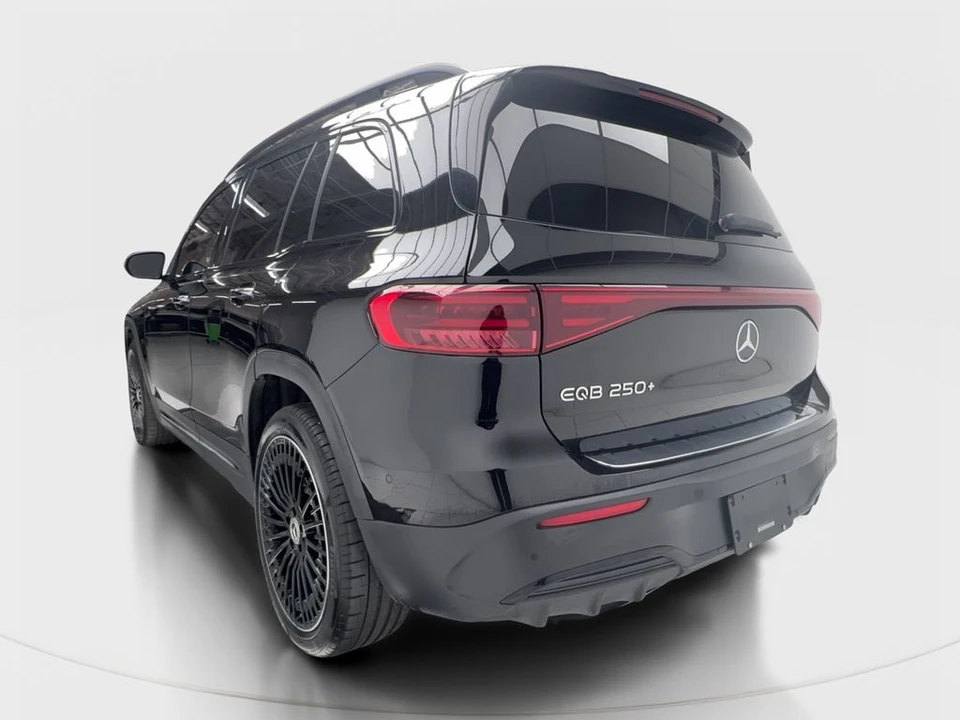 2024 Mercedes-Benz EQB - Image 9 of 21