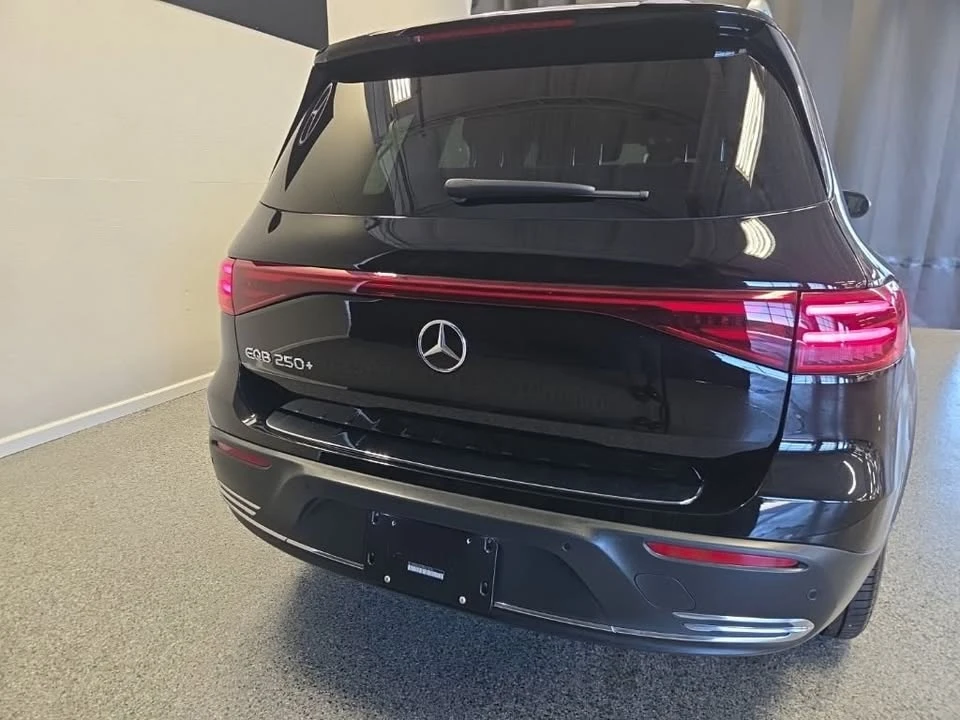 2024 Mercedes-Benz EQB - Image 18 of 19