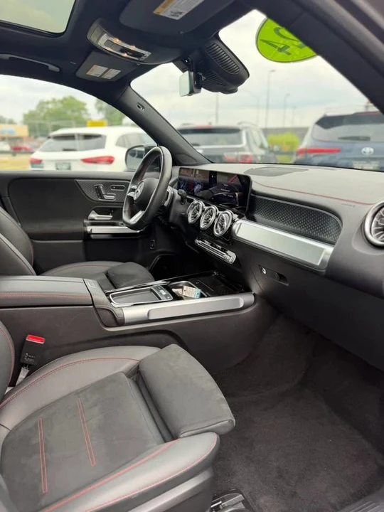 2024 Mercedes-Benz EQB - Image 14 of 20