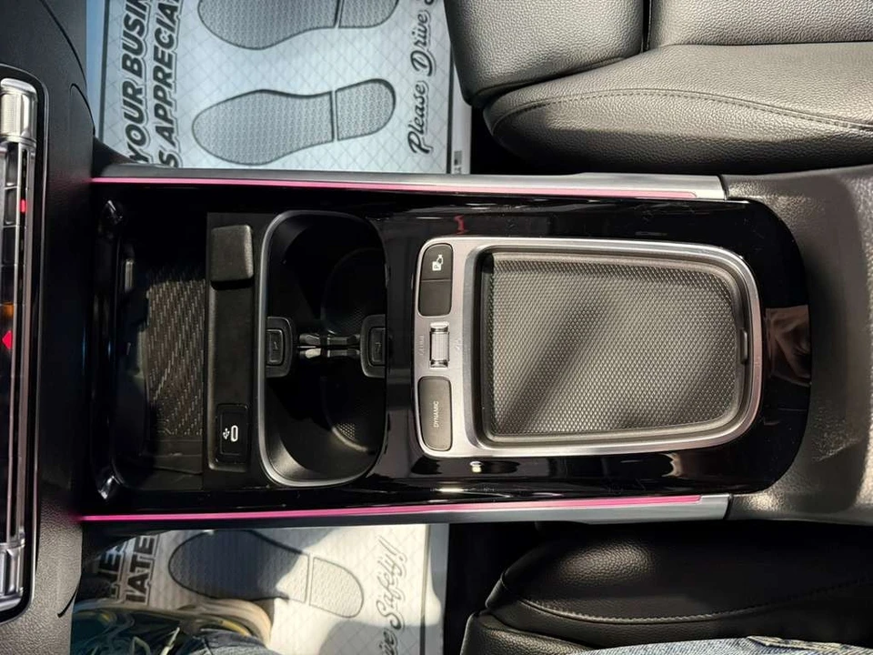 2024 Mercedes-Benz EQB - Image 20 of 21