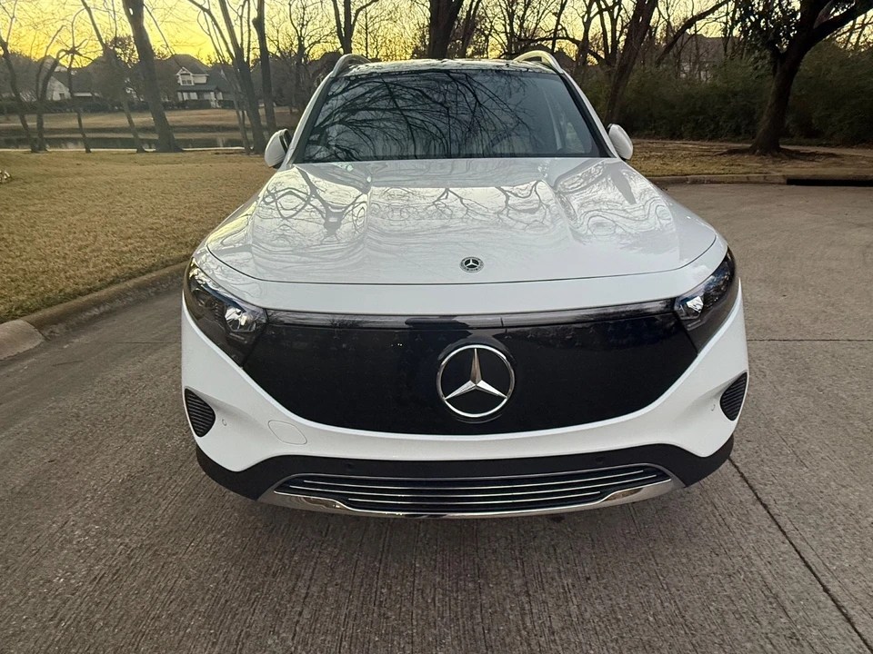 2024 Mercedes-Benz EQB - Image 8 of 21
