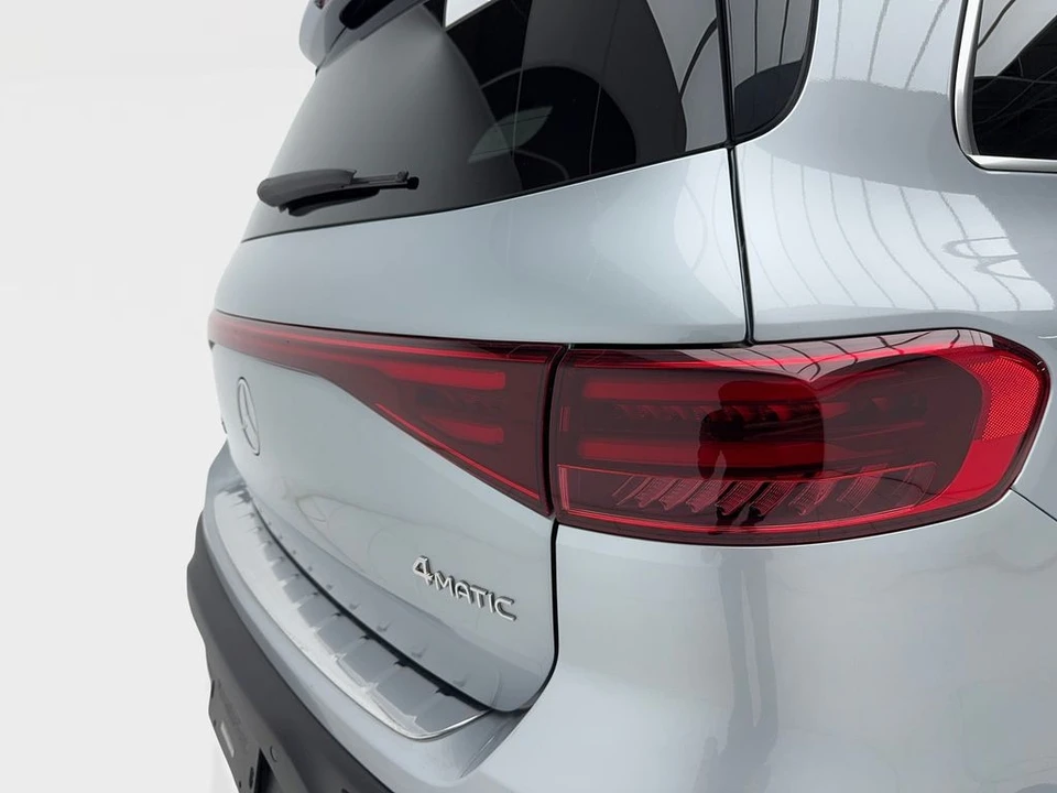 2024 Mercedes-Benz EQB - Image 7 of 21