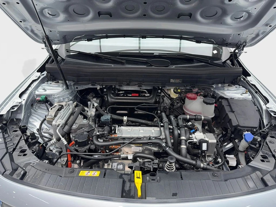 2024 Mercedes-Benz EQB - Image 11 of 12