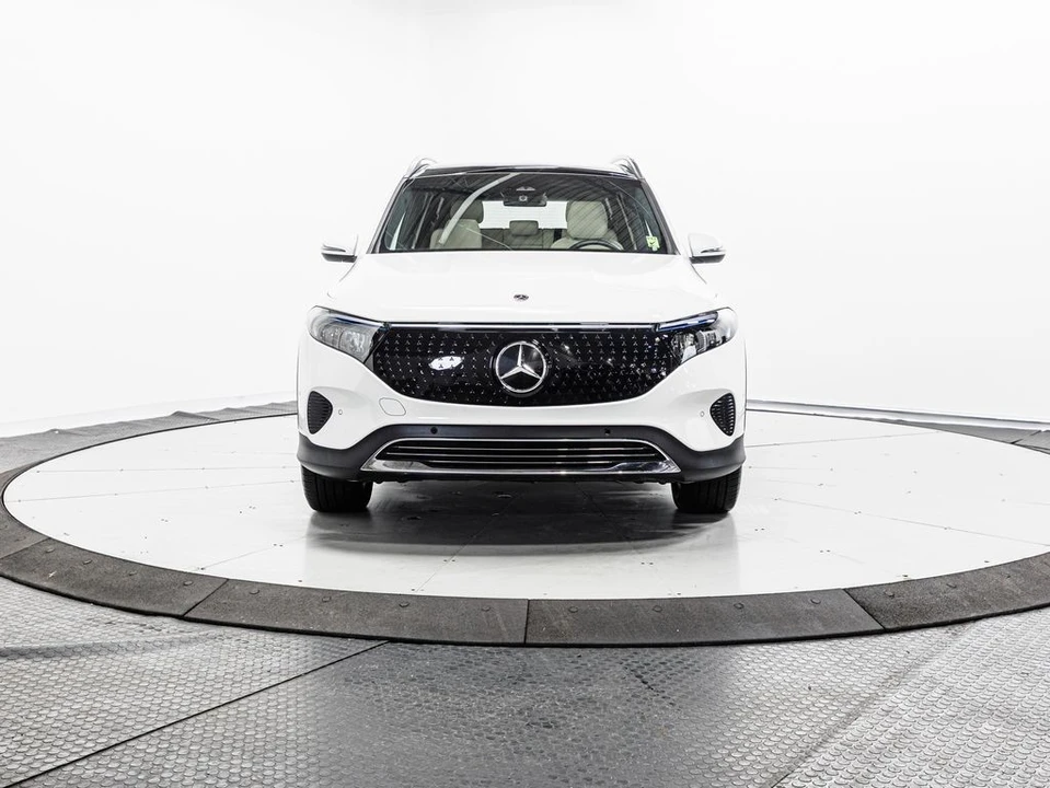 2024 Mercedes-Benz EQB - Image 2 of 21