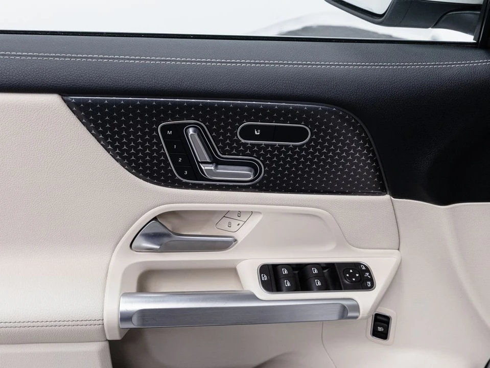 2024 Mercedes-Benz EQB - Image 6 of 21