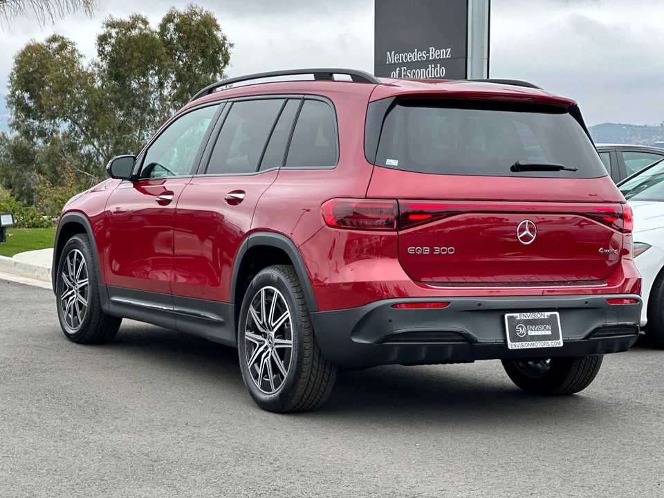 2024 Mercedes-Benz EQB - Image 5 of 12
