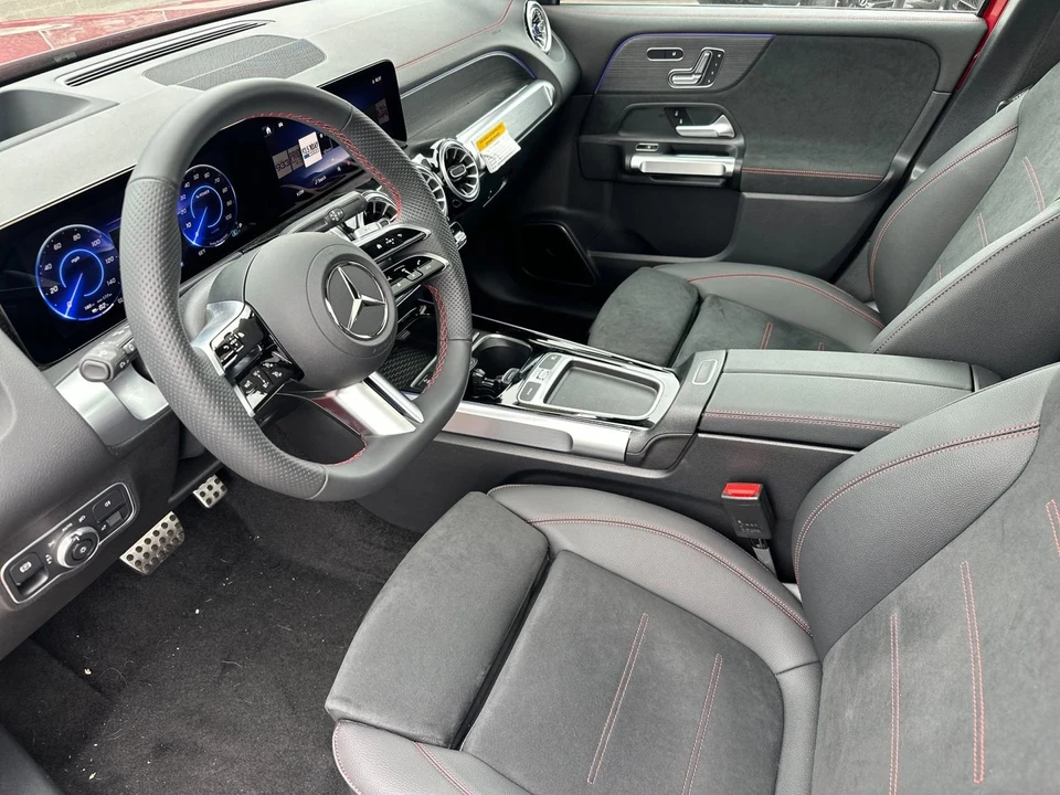 2024 Mercedes-Benz EQB - Image 10 of 12