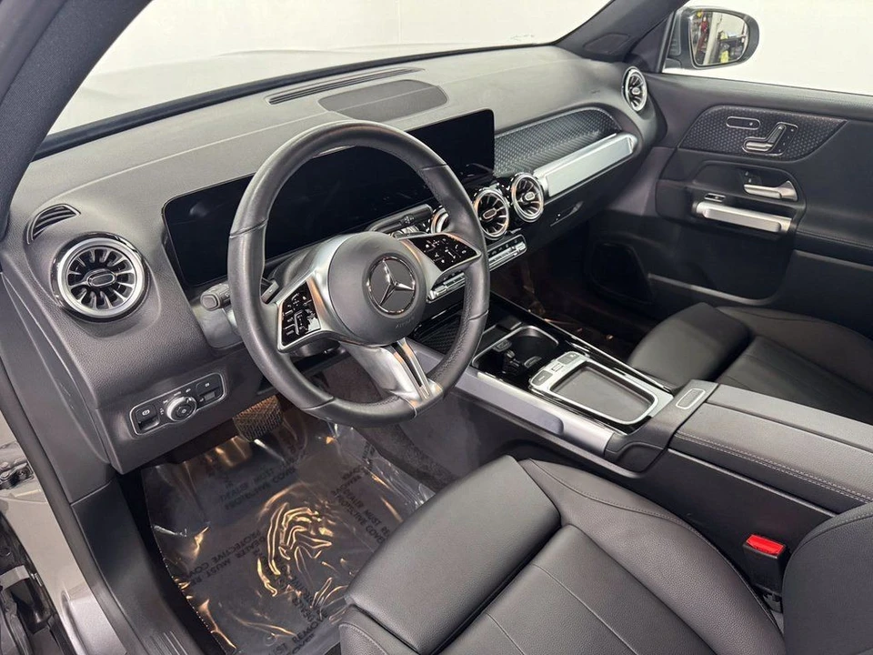 2024 Mercedes-Benz EQB - Image 9 of 21