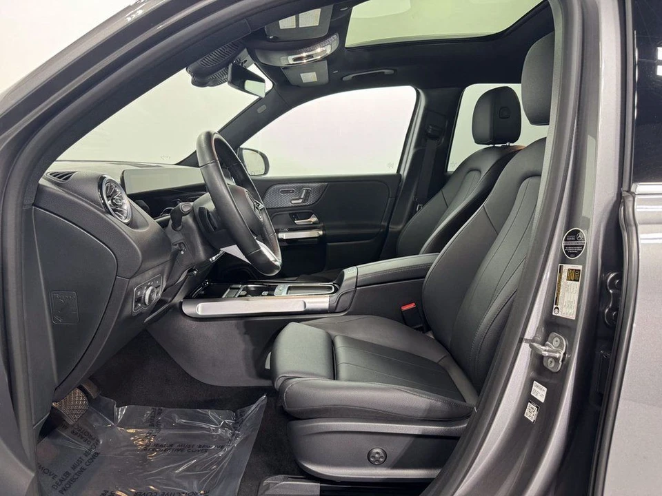 2024 Mercedes-Benz EQB - Image 8 of 21