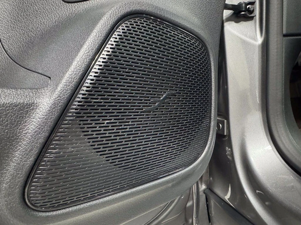 2024 Mercedes-Benz EQB - Image 7 of 21