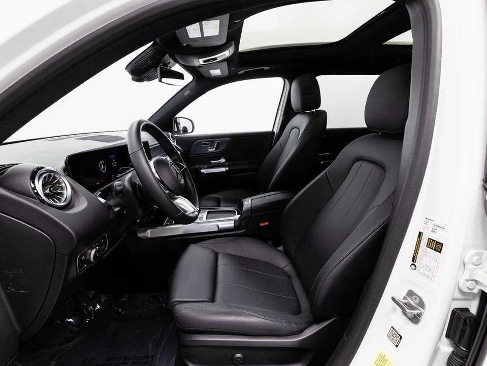 2024 Mercedes-Benz EQB - Image 7 of 21