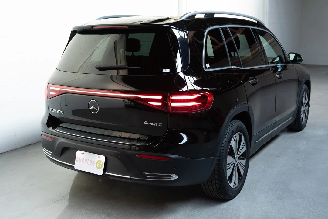 2024 Mercedes-Benz EQB - Image 11 of 21