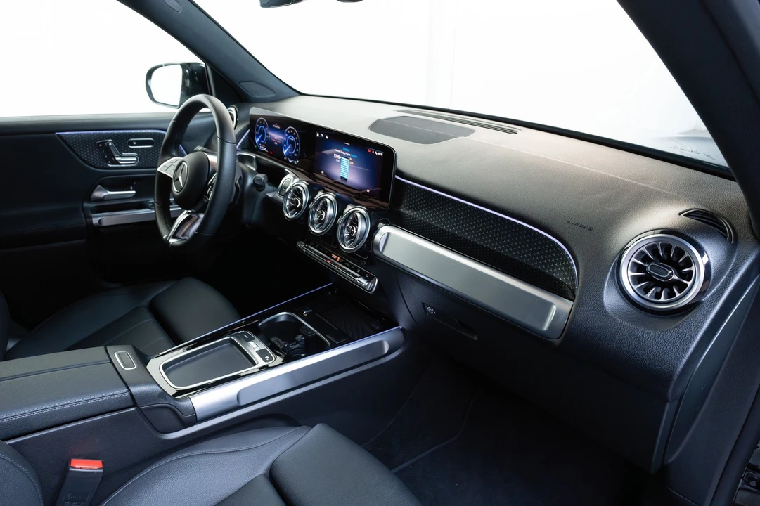2024 Mercedes-Benz EQB - Image 19 of 21