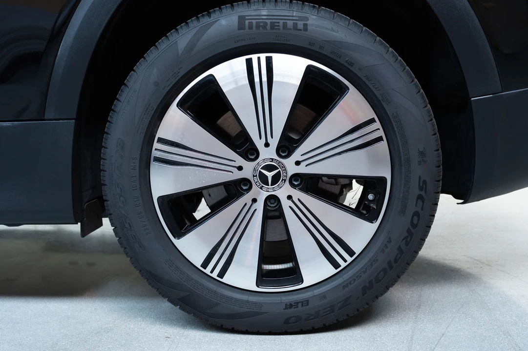 2024 Mercedes-Benz EQB - Image 15 of 21
