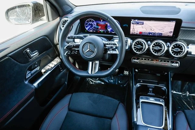 2024 Mercedes-Benz EQB - Image 14 of 21