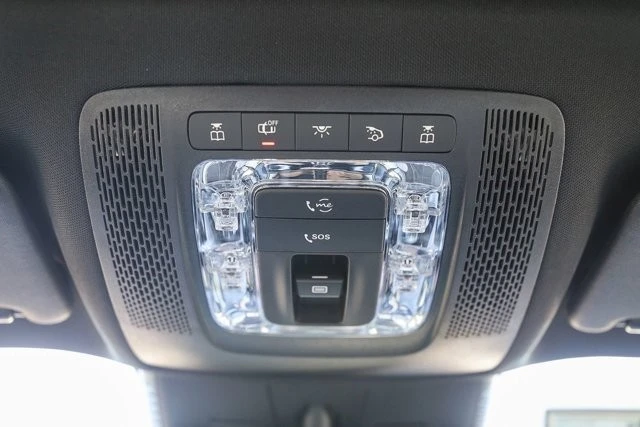 2024 Mercedes-Benz EQB - Image 18 of 21