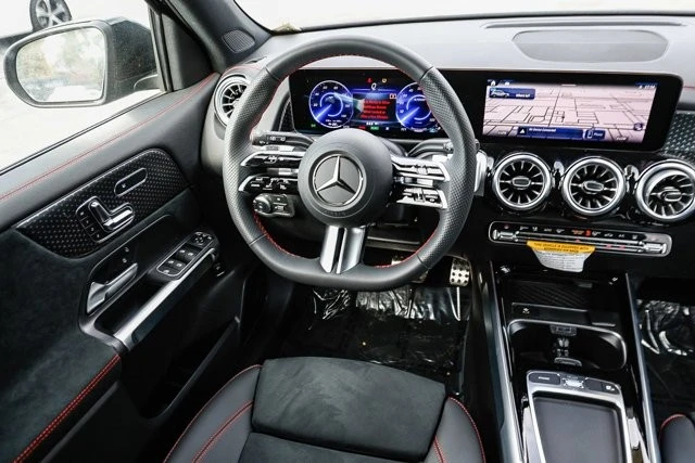 2024 Mercedes-Benz EQB - Image 14 of 21