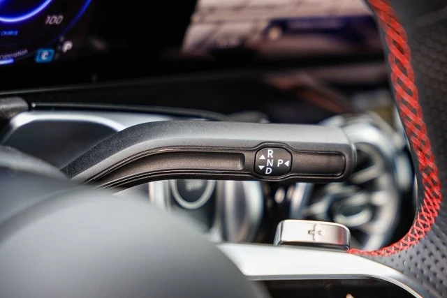 2024 Mercedes-Benz EQB - Image 20 of 21