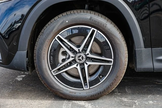 2024 Mercedes-Benz EQB - Image 9 of 12