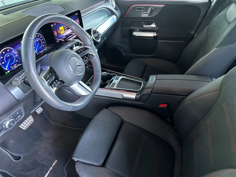 2024 Mercedes-Benz EQB - Image 11 of 12