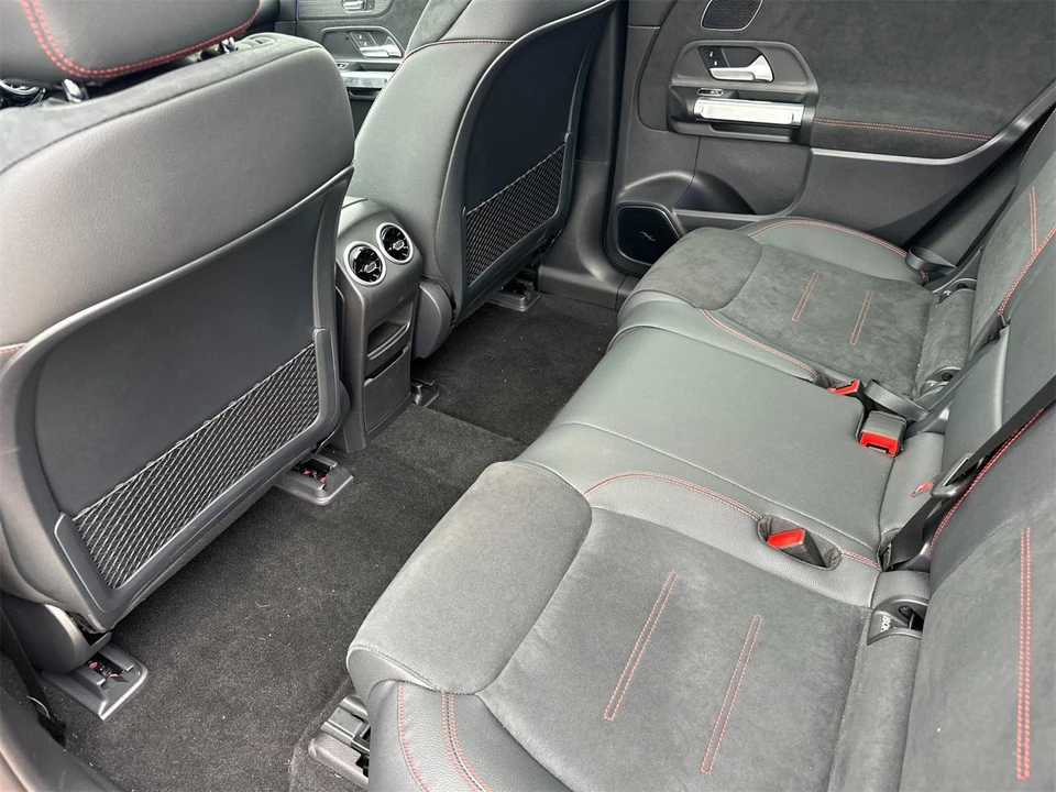 2024 Mercedes-Benz EQB - Image 12 of 12