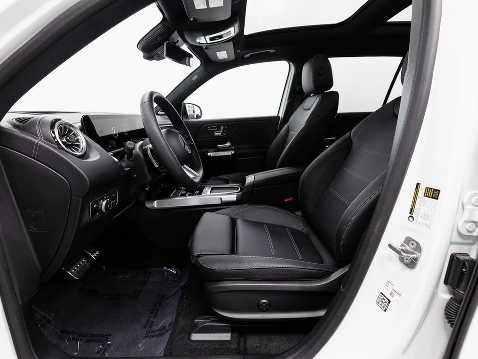 2024 Mercedes-Benz EQB - Image 7 of 21