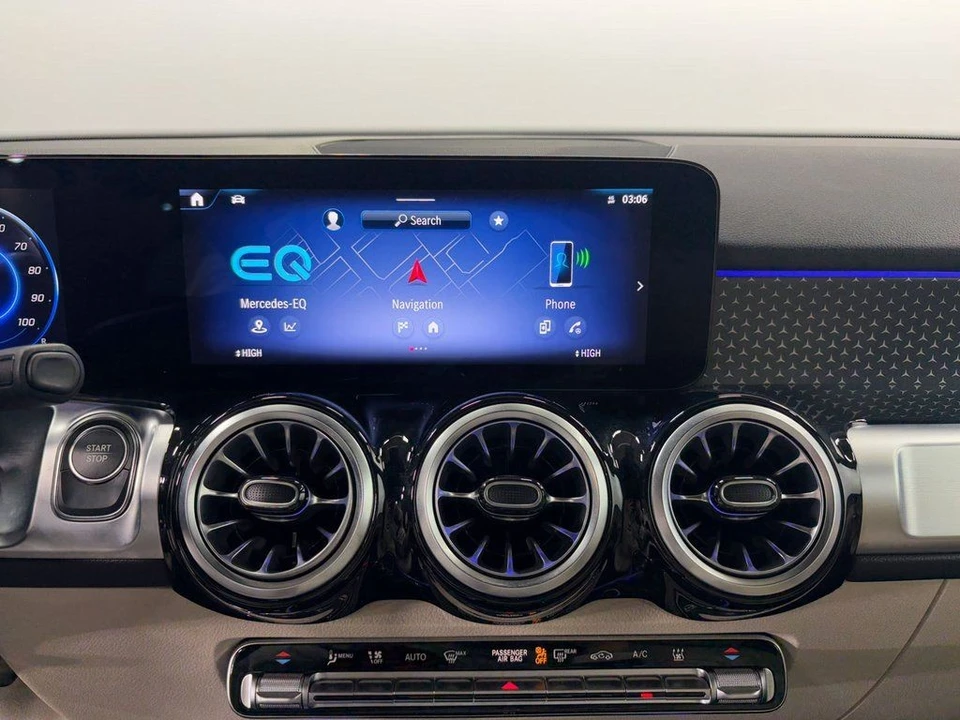 2024 Mercedes-Benz EQB - Image 17 of 21