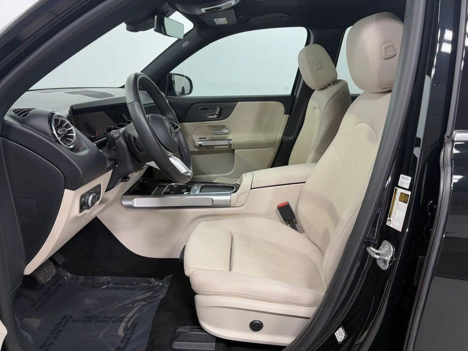 2024 Mercedes-Benz EQB - Image 8 of 21