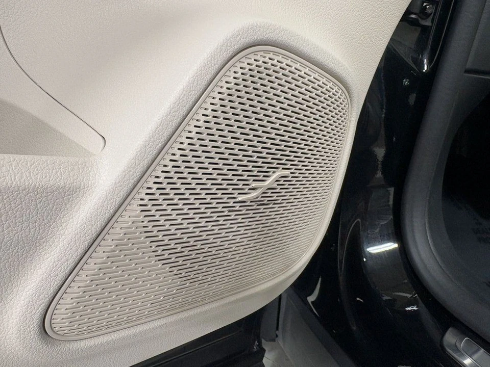2024 Mercedes-Benz EQB - Image 7 of 21