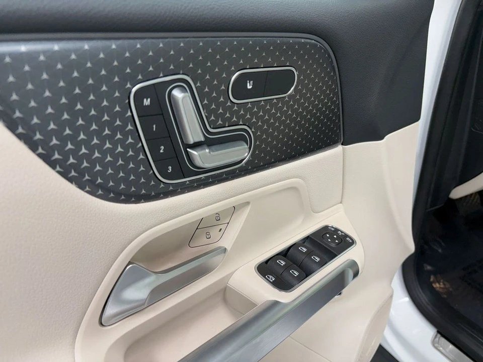 2024 Mercedes-Benz EQB - Image 6 of 21