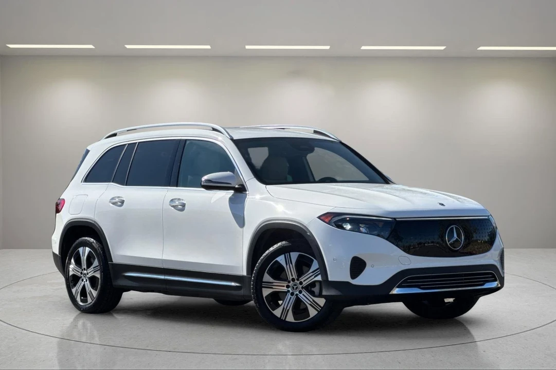 2024 Mercedes-Benz EQB - Image 2 of 12