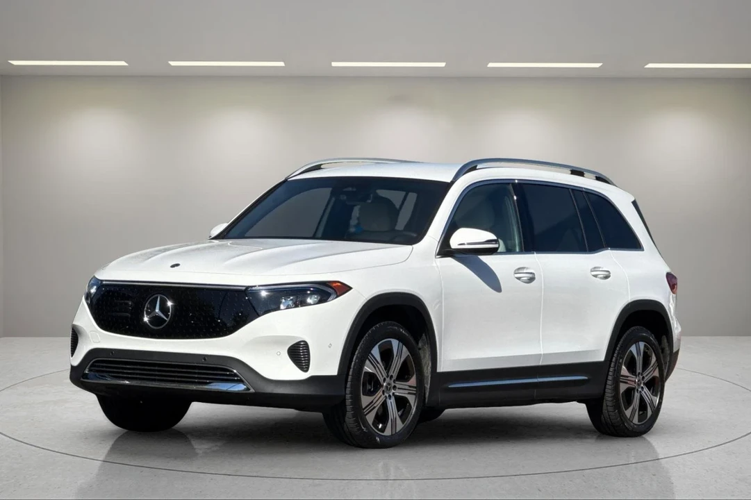 2024 Mercedes-Benz EQB - Image 8 of 12